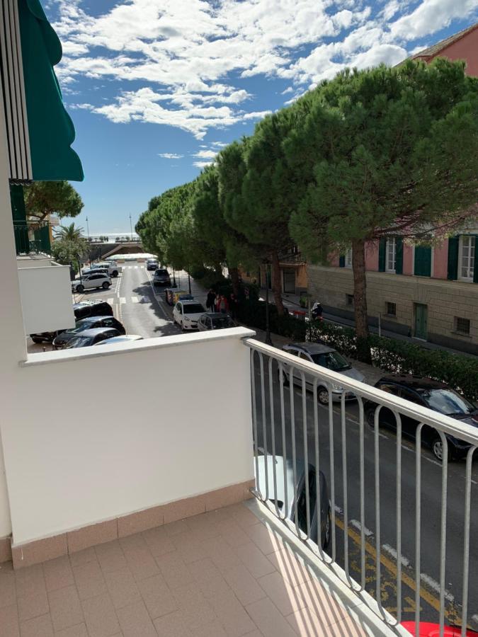 Casa Bianca 2 - Confortevole In Centro A Moneglia Exterior photo